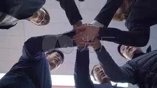奥克兰城市队团队备战，全员齐心协力的简单介绍